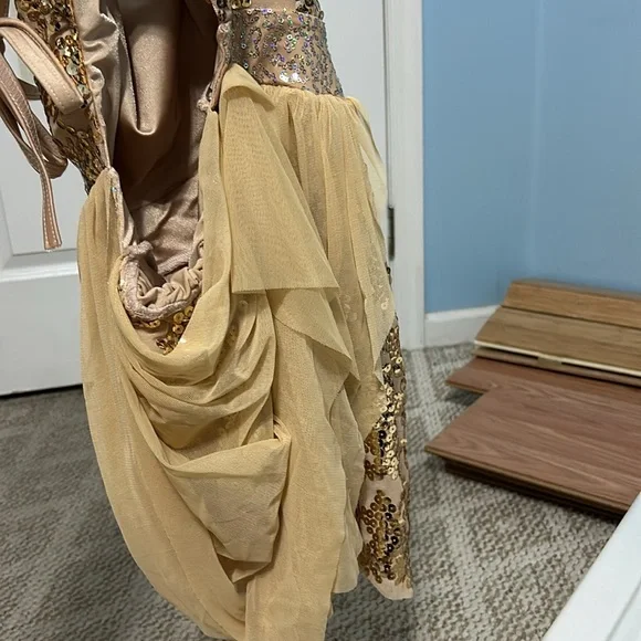 Gold draped skirt dance costume lyrical - Picture 11 of 13